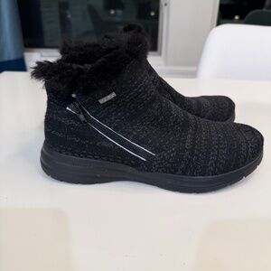 Like New Telic BLACK DIAMOND - APRES-SKI BOOT - M - US Women's 9 / Men's 8